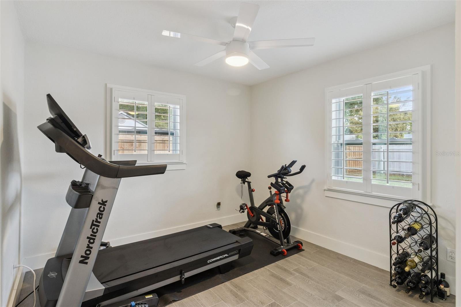 Image 21 of 28 For 1761 65th Avenue N