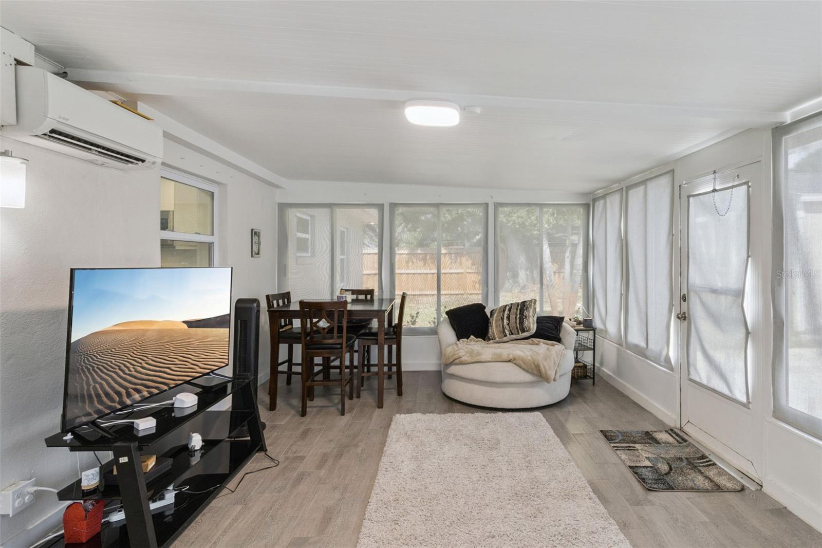 Image 22 of 28 For 1761 65th Avenue N