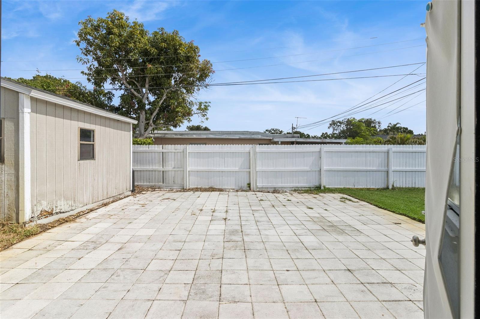 Image 25 of 28 For 1761 65th Avenue N