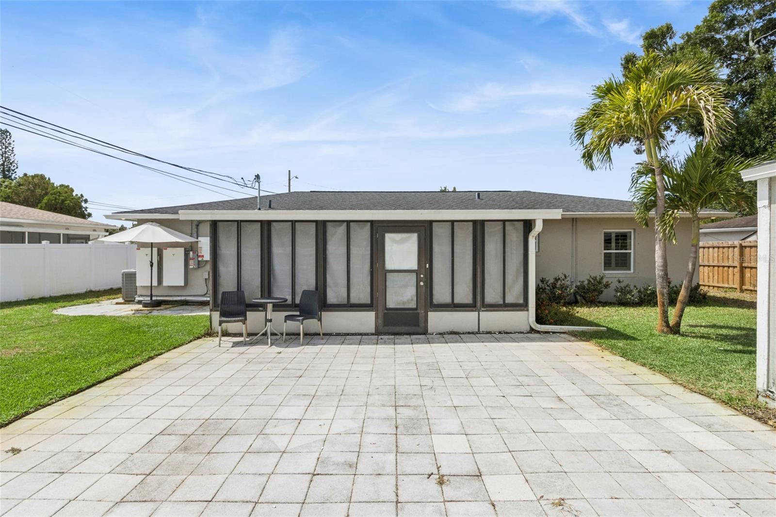 Image 26 of 28 For 1761 65th Avenue N