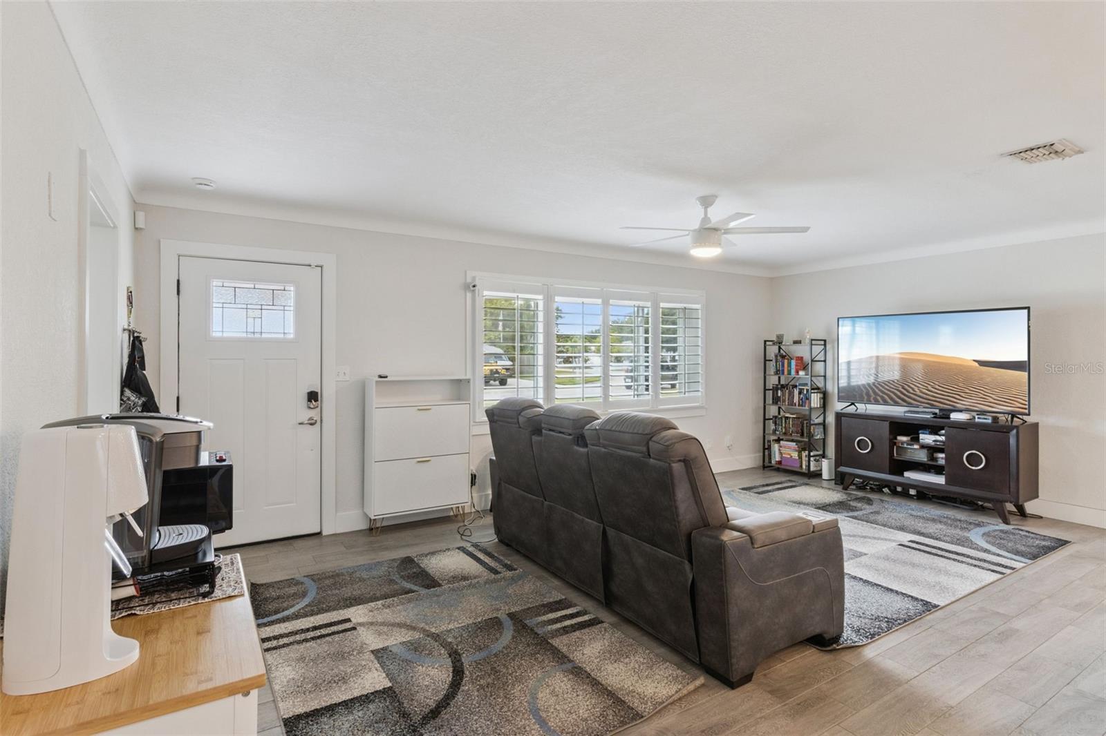Image 4 of 28 For 1761 65th Avenue N