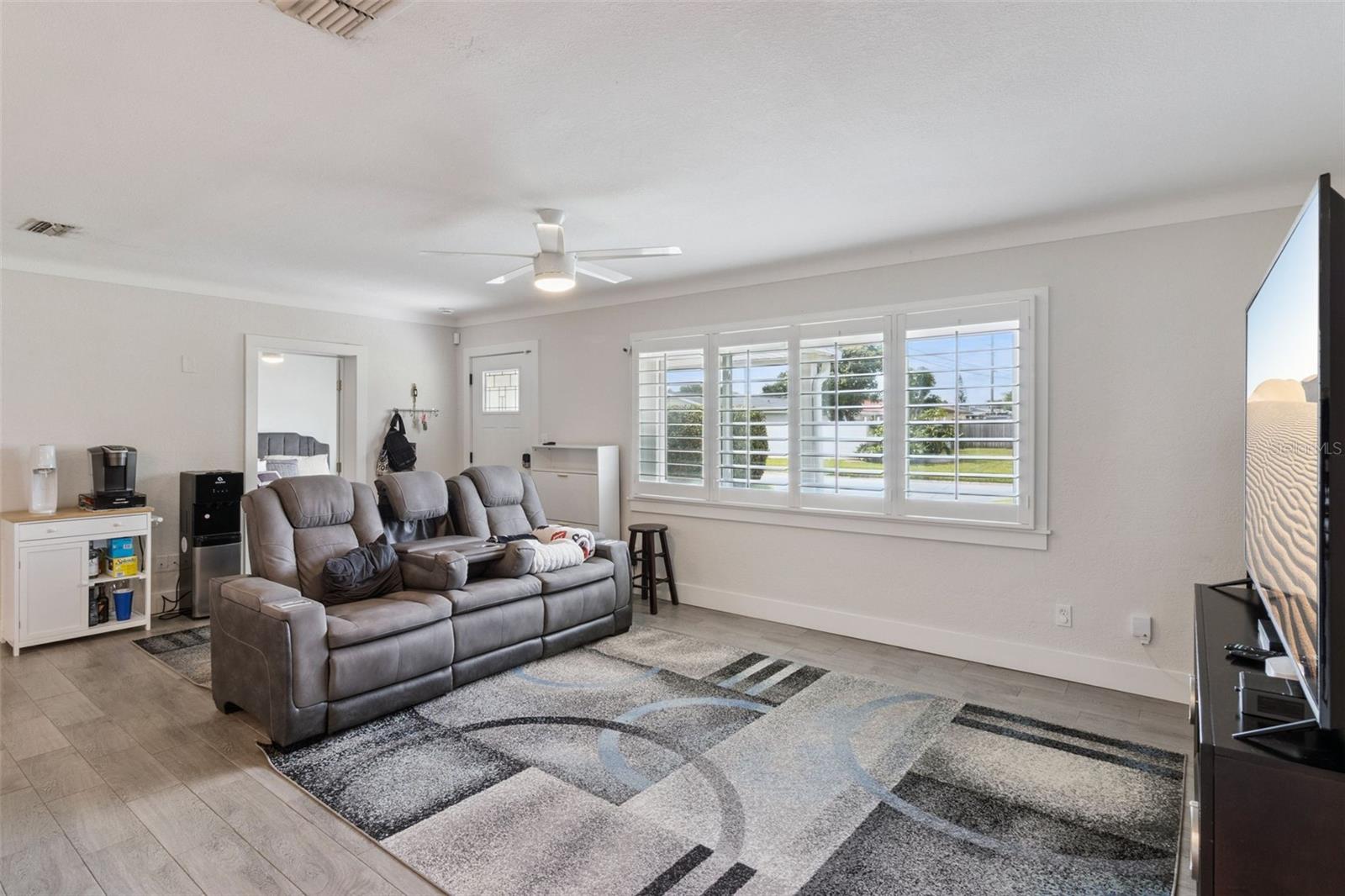 Image 6 of 28 For 1761 65th Avenue N