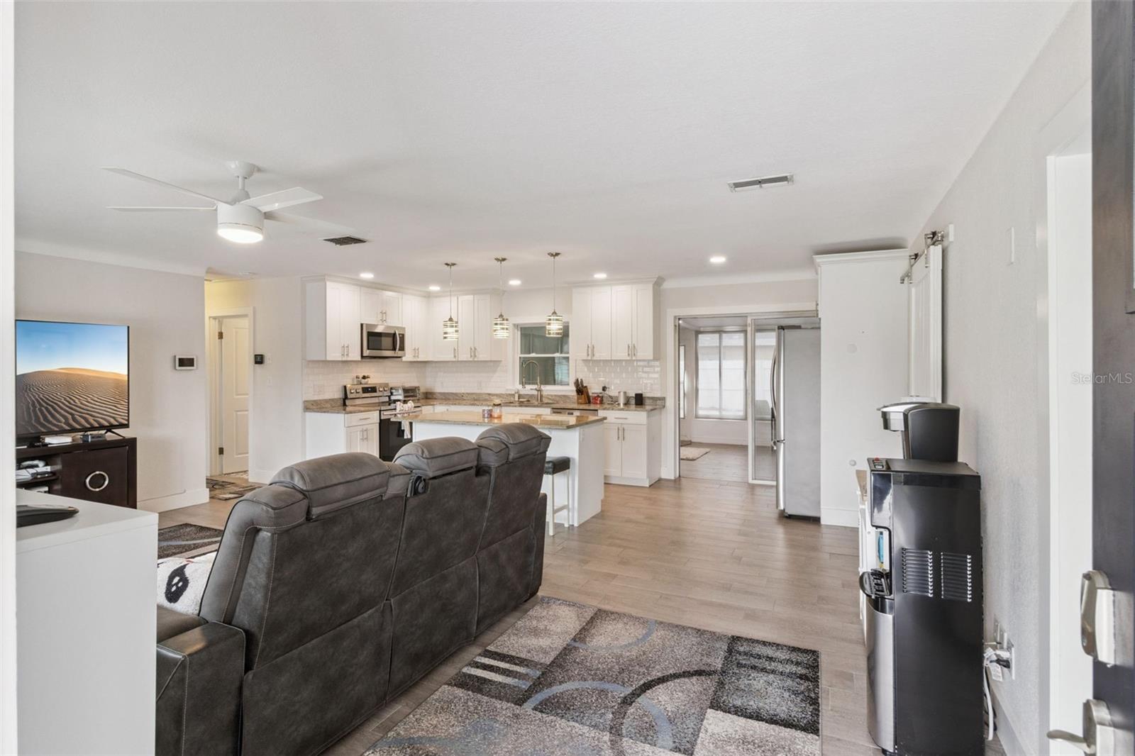 Image 8 of 28 For 1761 65th Avenue N