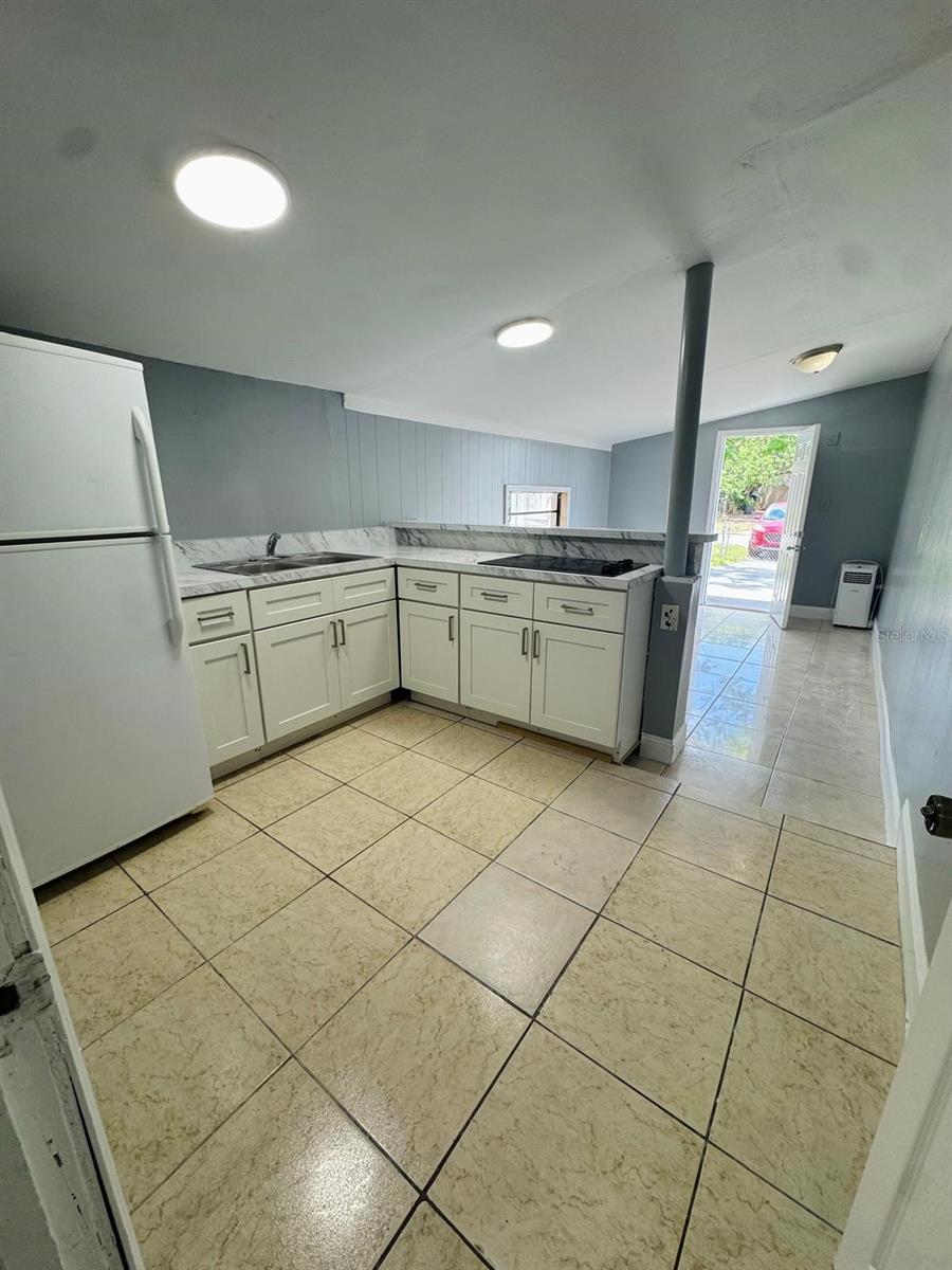 Image 4 of 6 For 7714 Acadian Drive