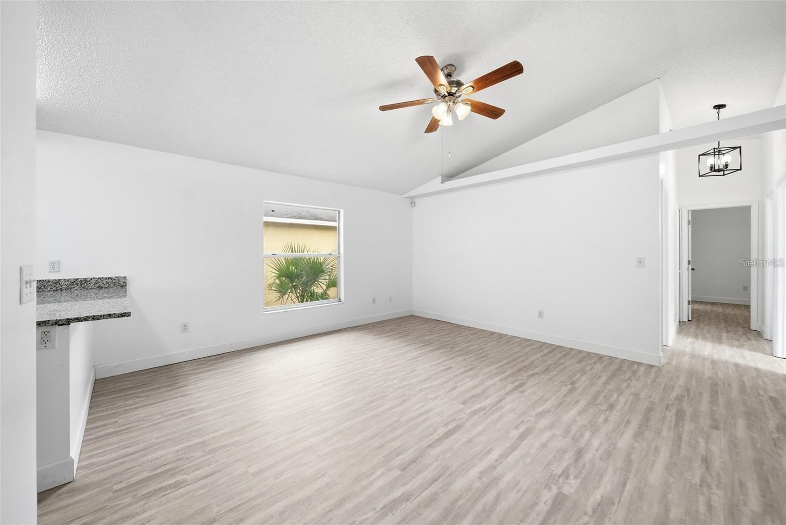 Image 3 of 16 For 7151 Edgewater Shores Court