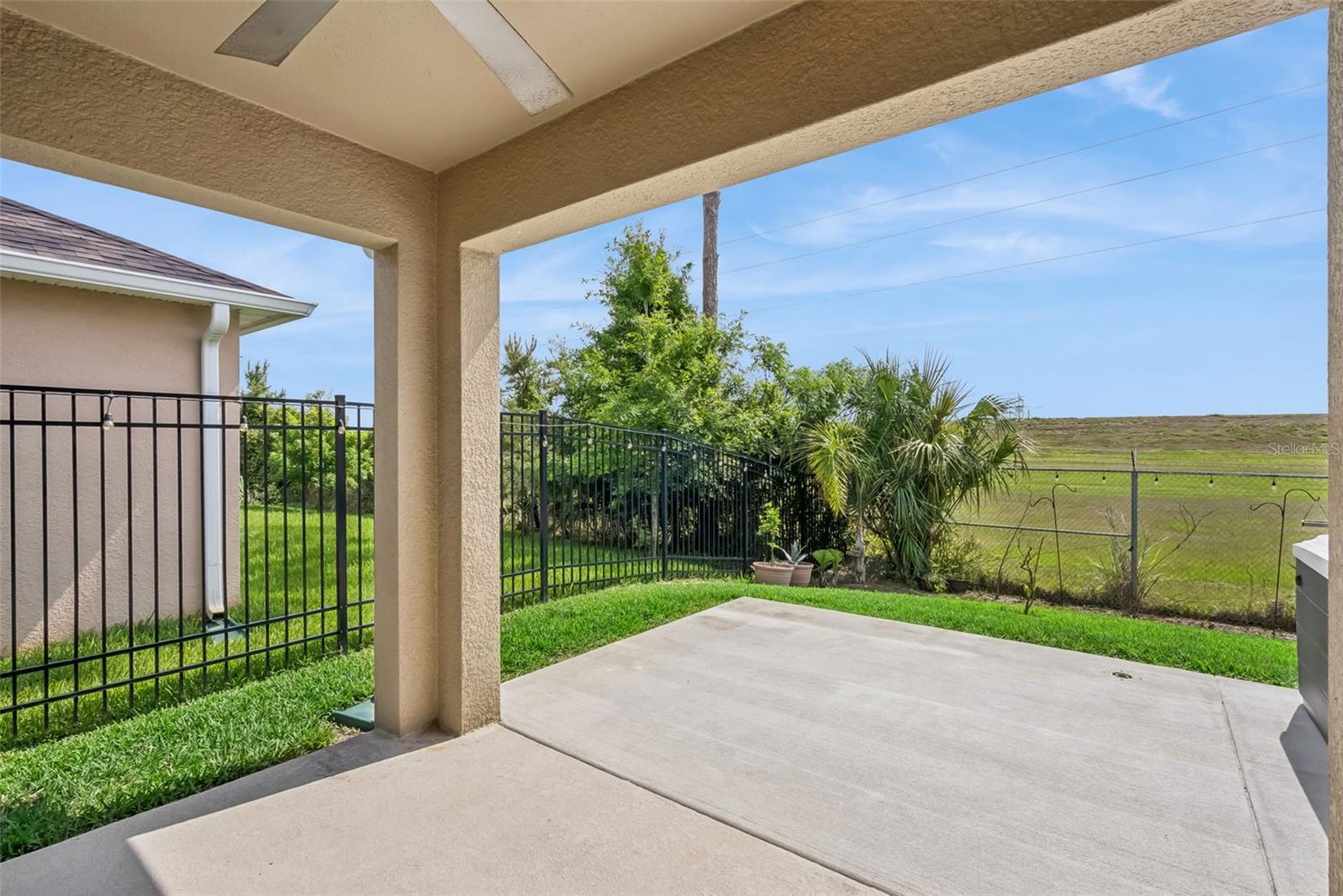 Image 22 of 55 For 623 Lazio Circle