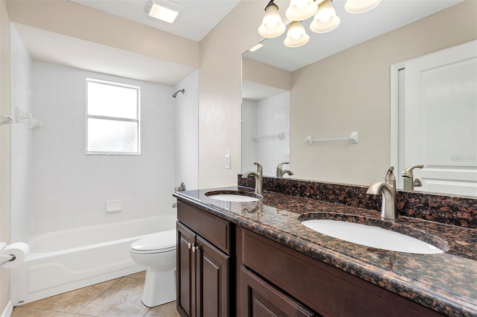 Image 21 of 38 For 4908 Olde Kerry Drive