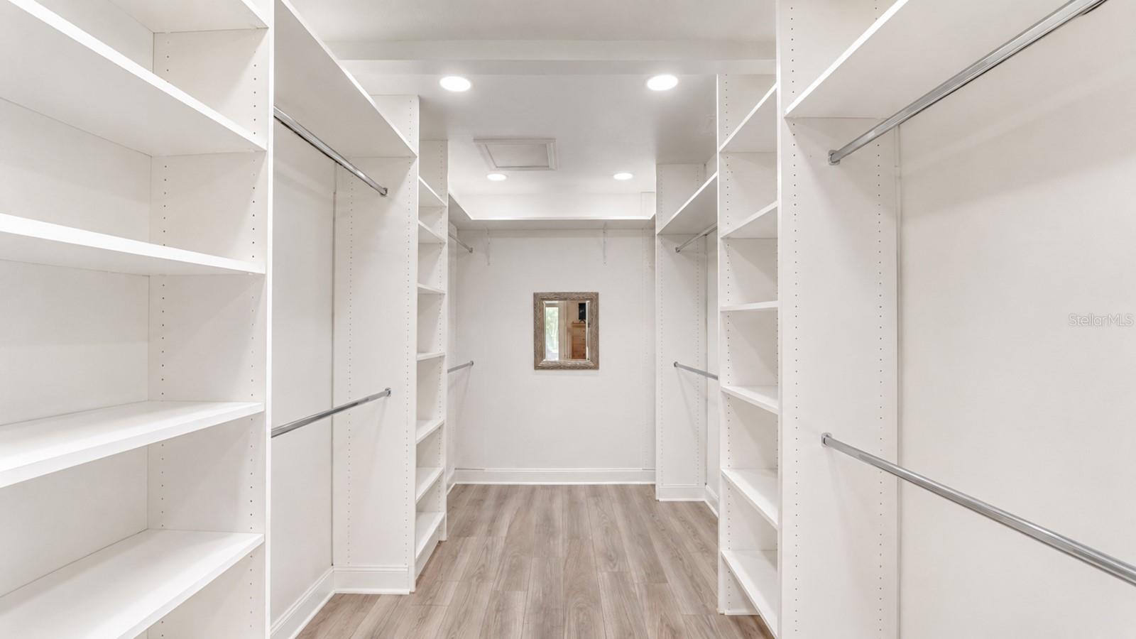 Image 18 of 61 For 2262 Springs Landing Boulevard