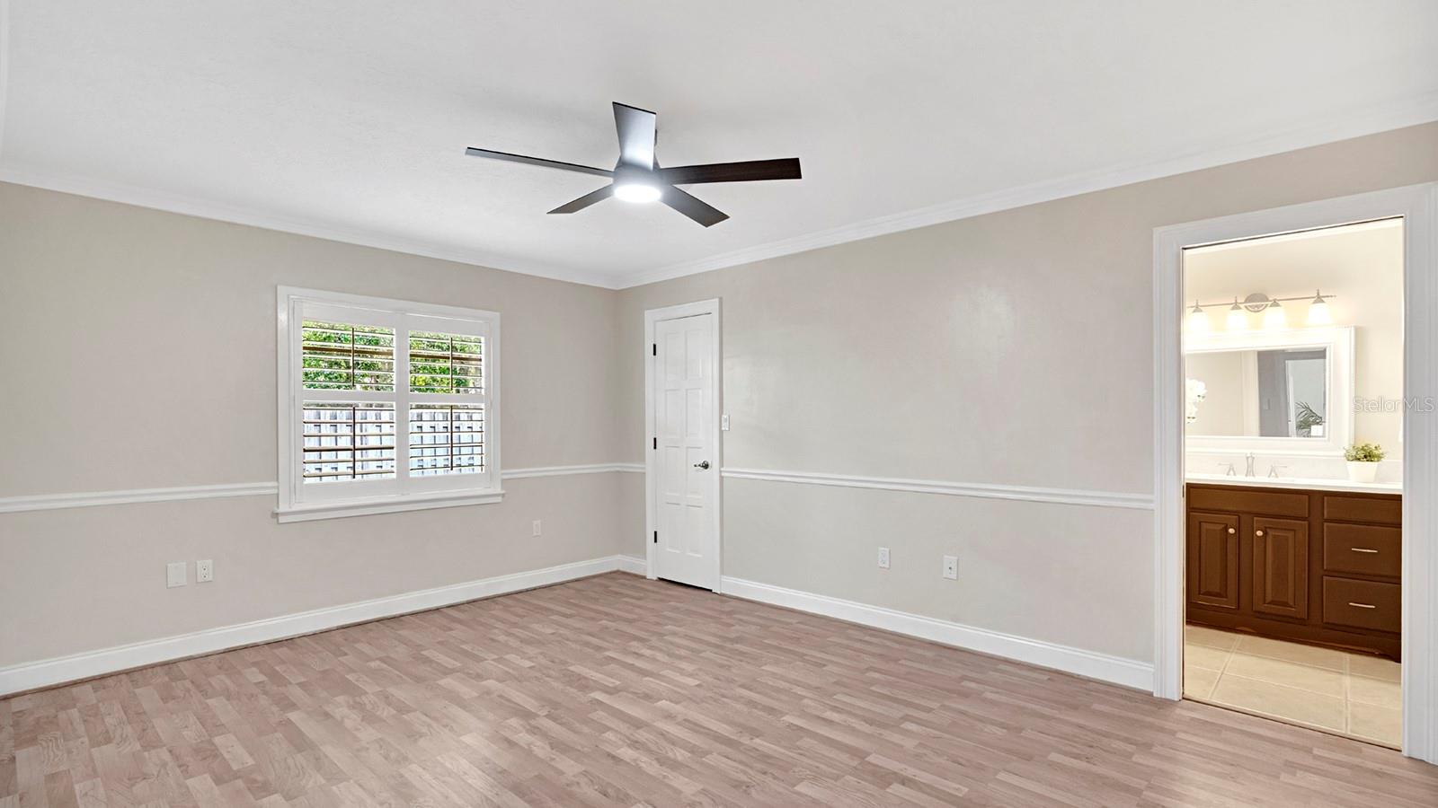 Image 27 of 61 For 2262 Springs Landing Boulevard
