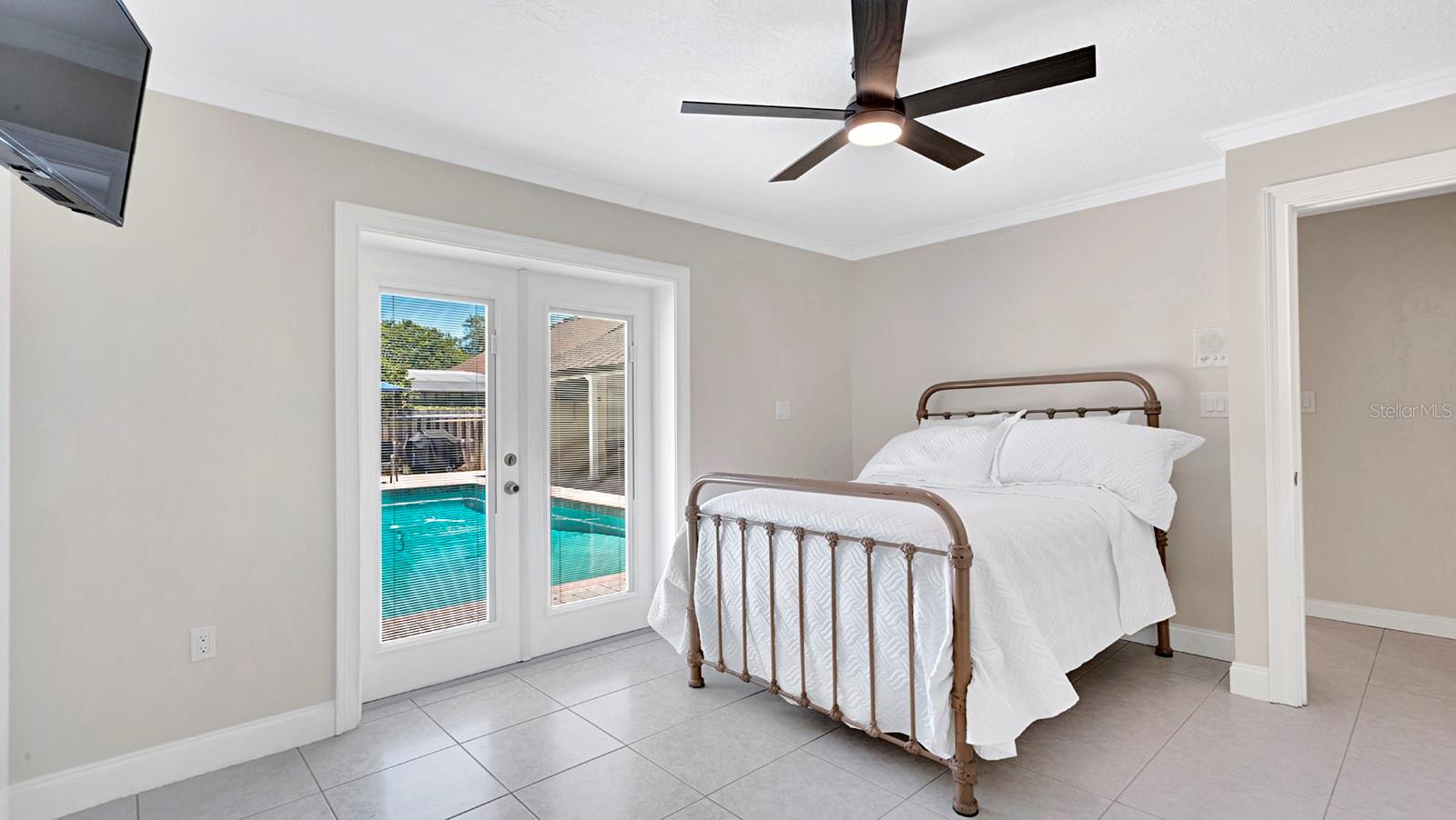 Image 34 of 61 For 2262 Springs Landing Boulevard