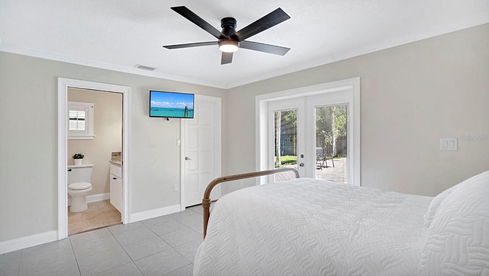 Image 35 of 61 For 2262 Springs Landing Boulevard