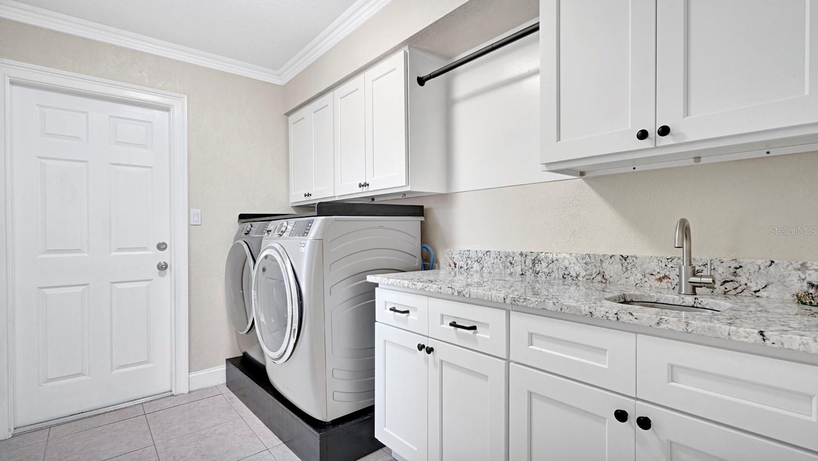 Image 36 of 61 For 2262 Springs Landing Boulevard
