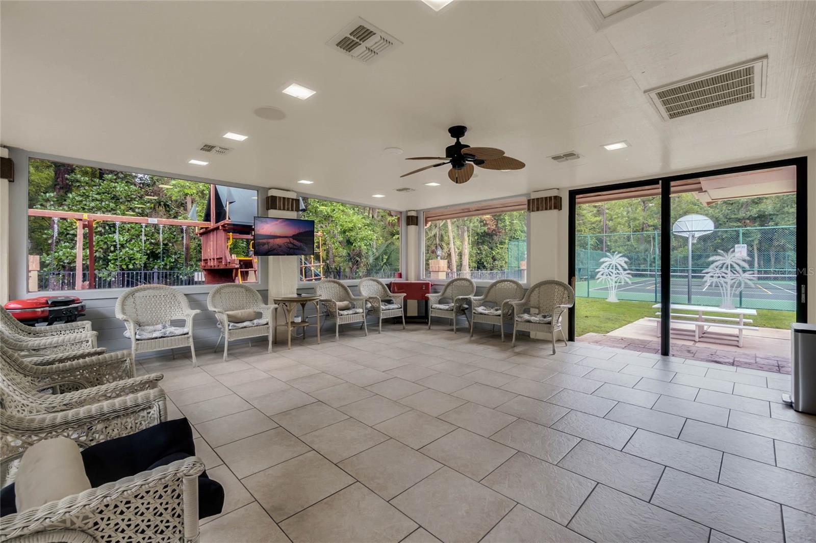 Image 58 of 61 For 2262 Springs Landing Boulevard