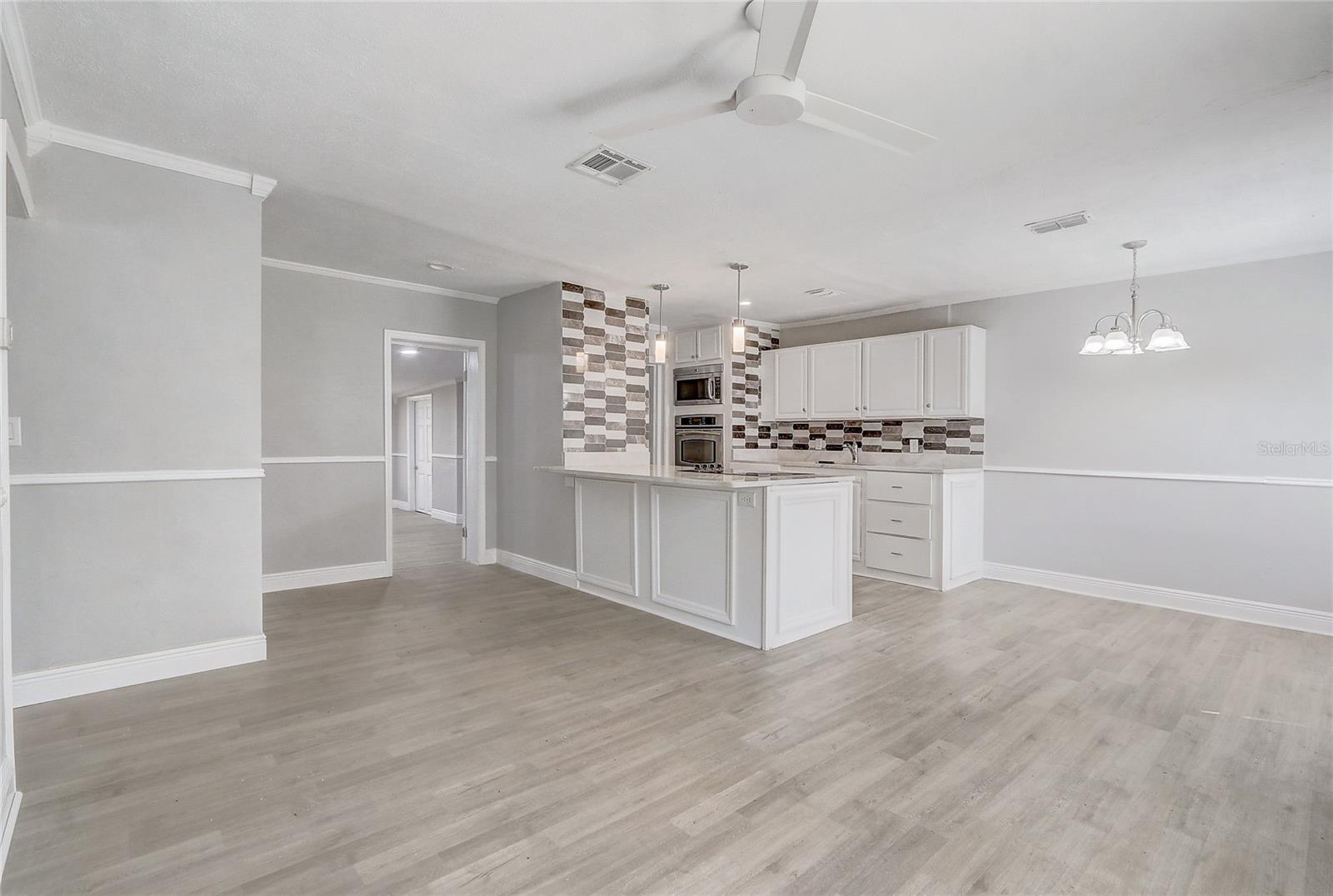 Image 10 of 37 For 1129 12th Street