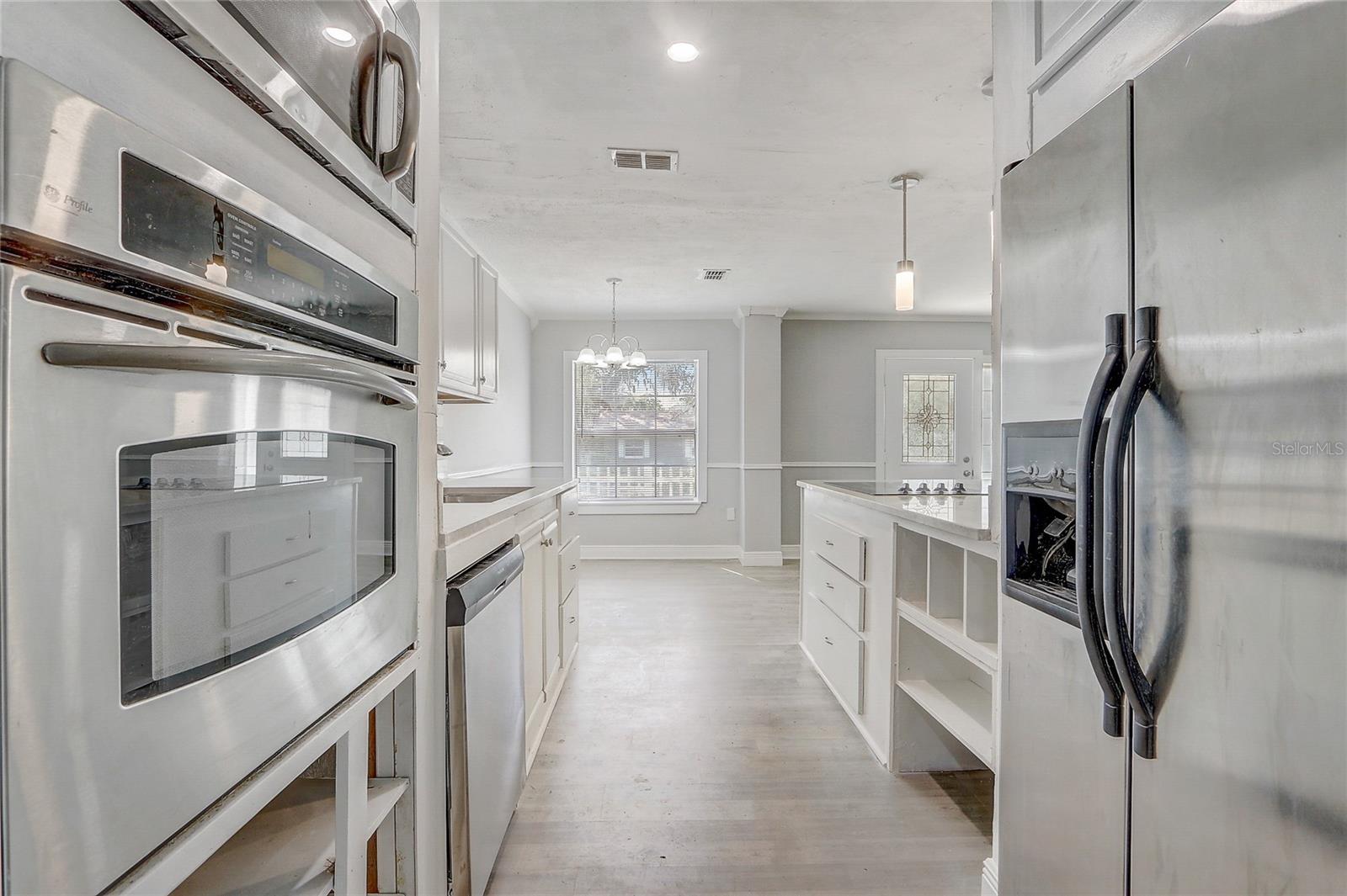 Image 15 of 37 For 1129 12th Street