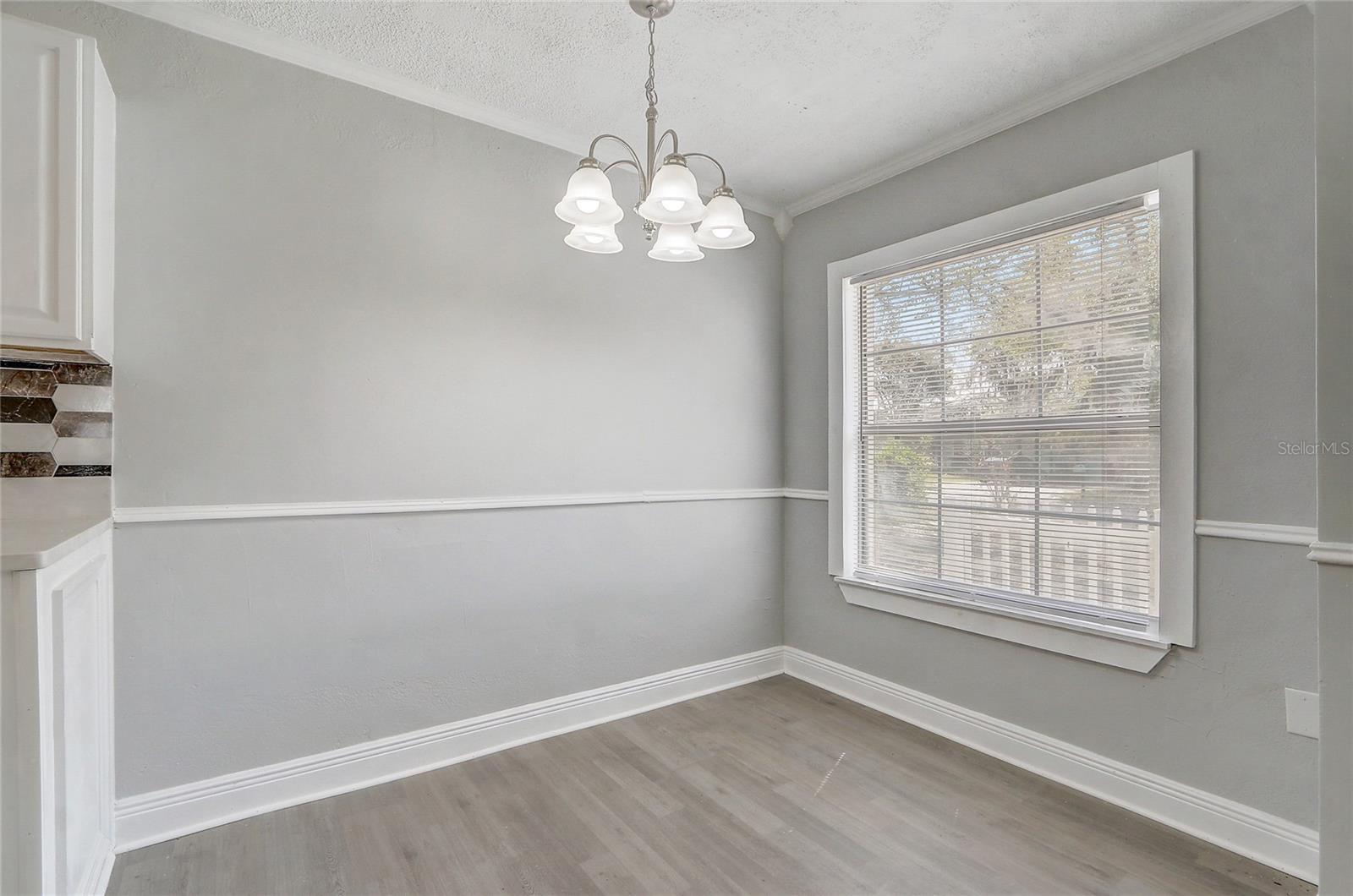 Image 8 of 37 For 1129 12th Street