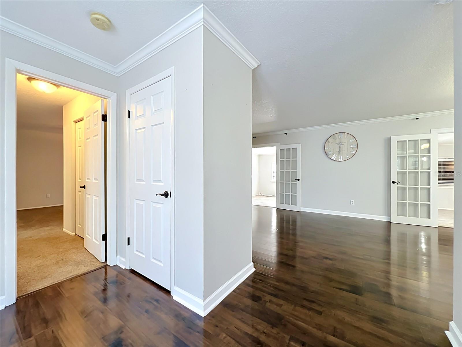 Image 17 of 72 For 4823 Landover Circle