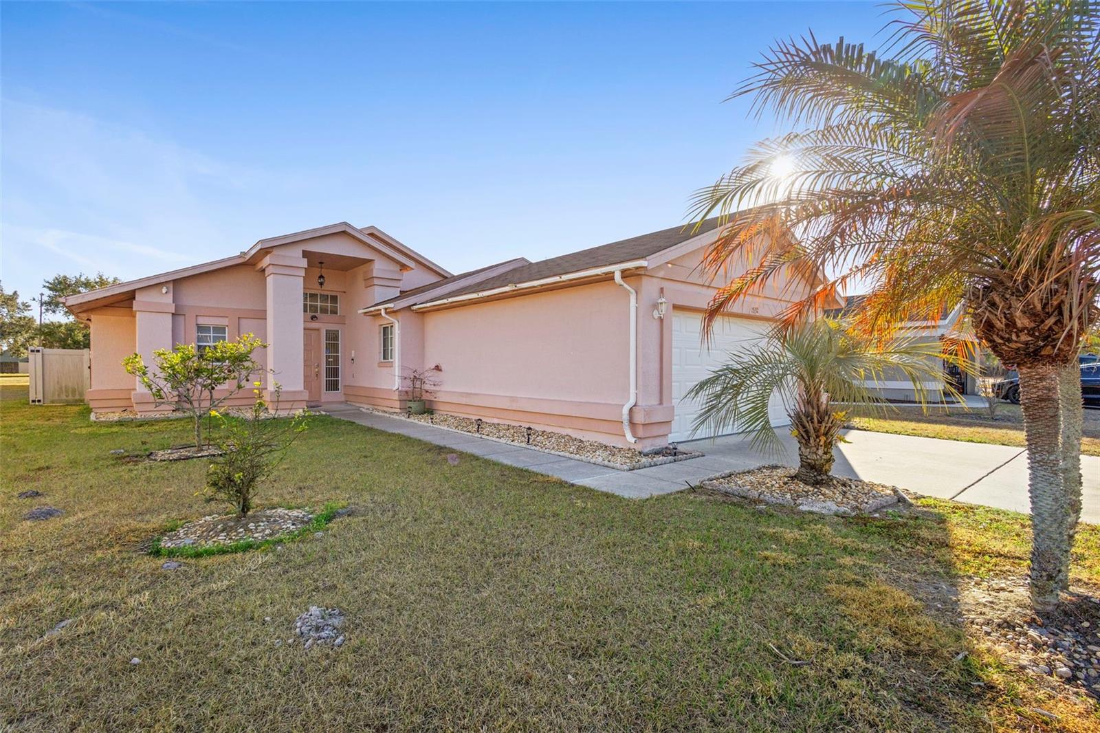 Image 2 of 44 For 1530 Larks Nest Court