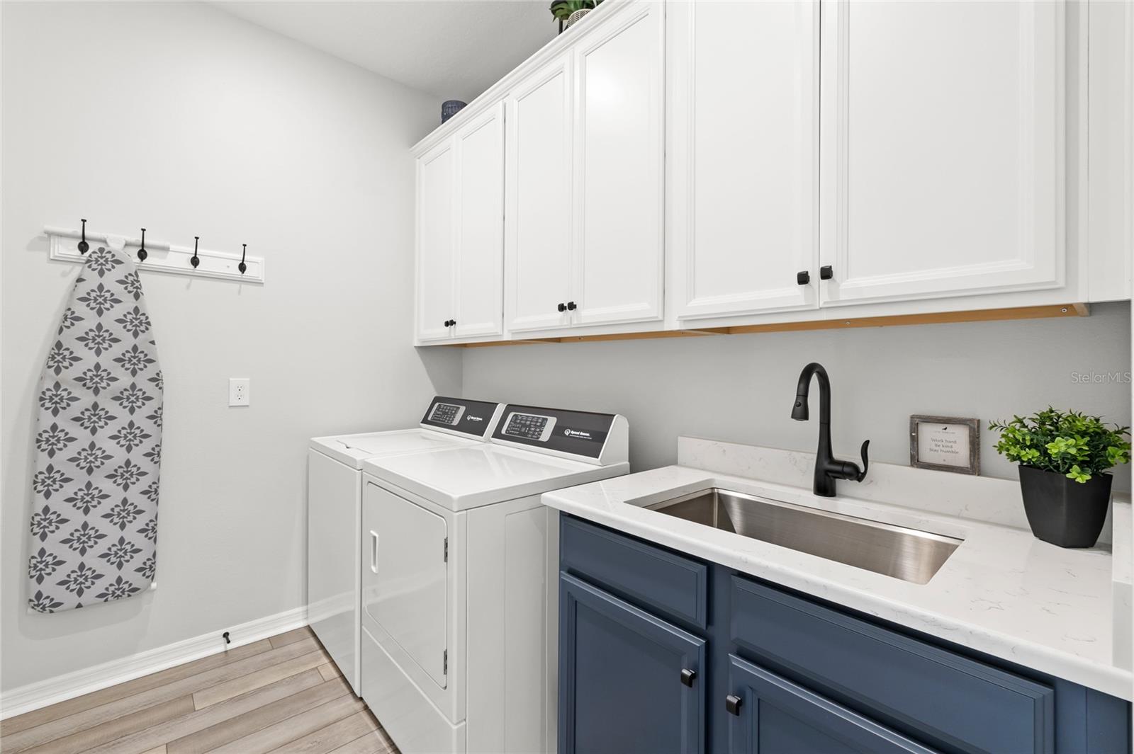 Image 21 of 51 For 3324 Canna Lily Place