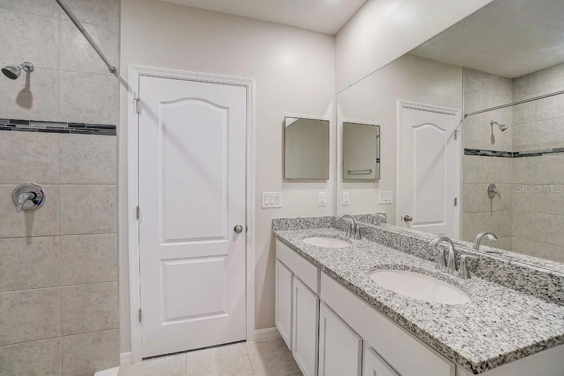 Image 16 of 28 For 616 Broadoak Drive