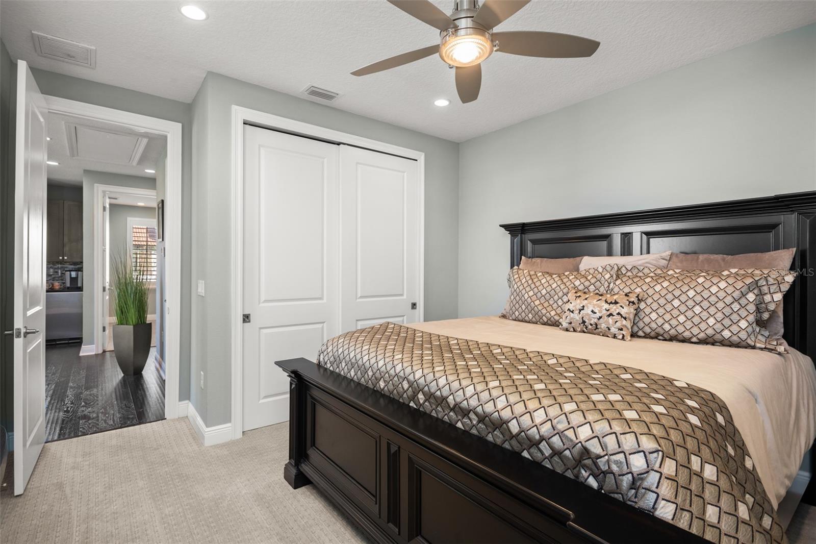 Image 30 of 69 For 8801 Fountain Palm Alley