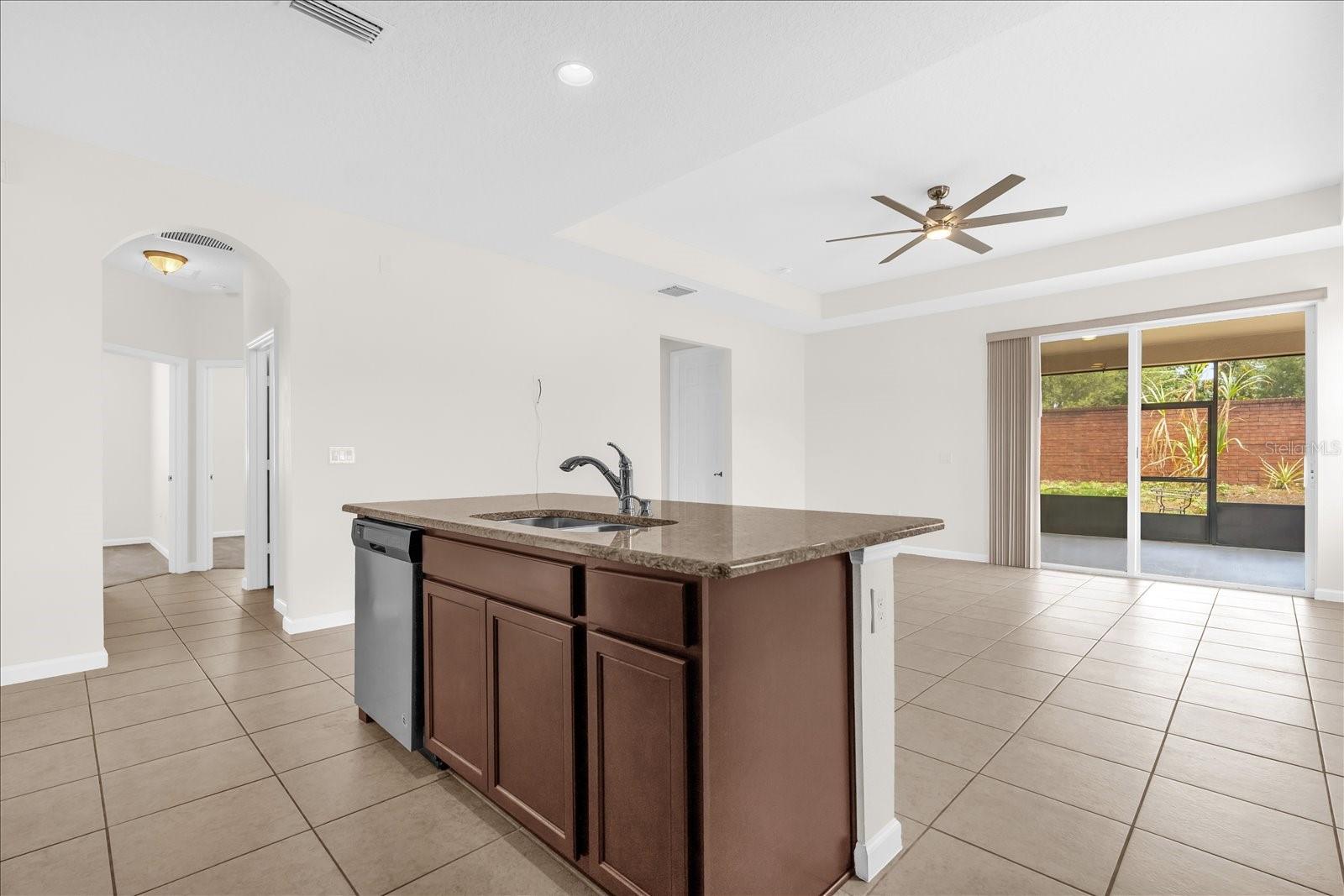 Image 10 of 32 For 16780 Meadows Street