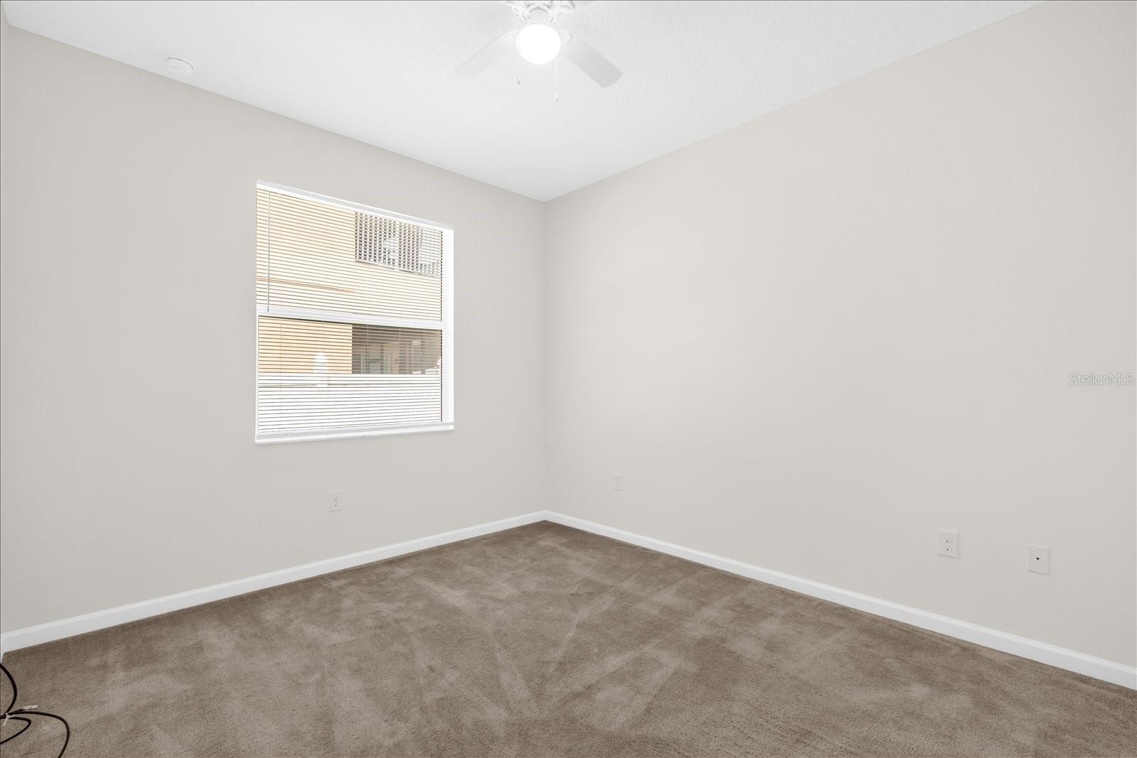 Image 21 of 32 For 16780 Meadows Street