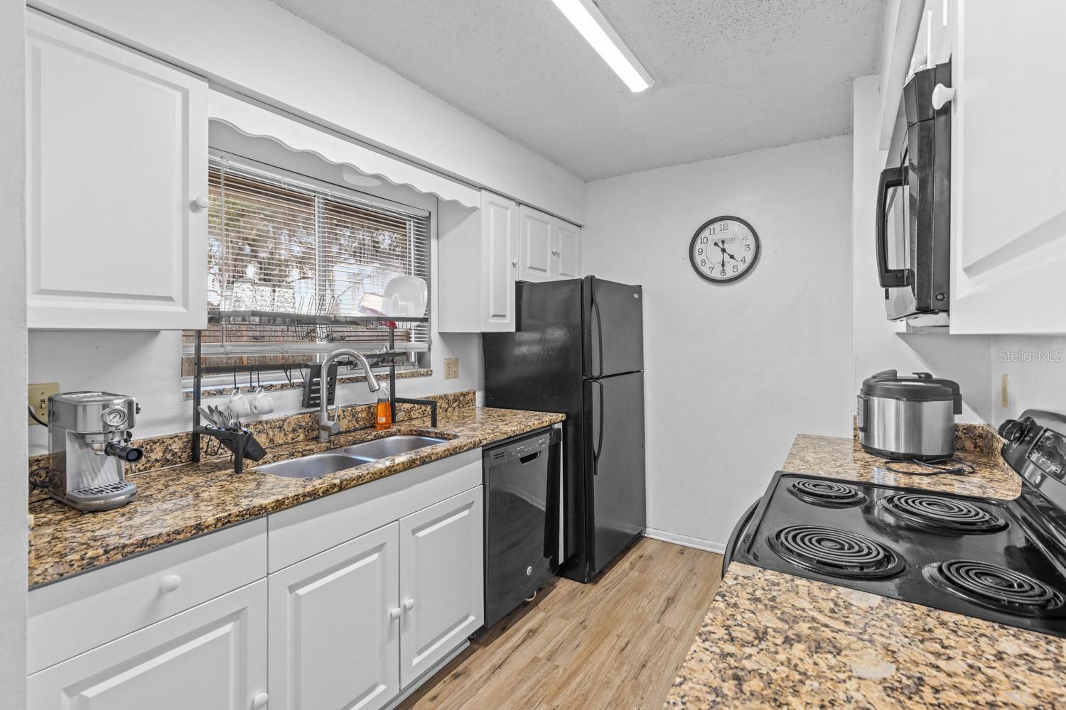 Image 6 of 21 For 12102 Walden Woods Drive