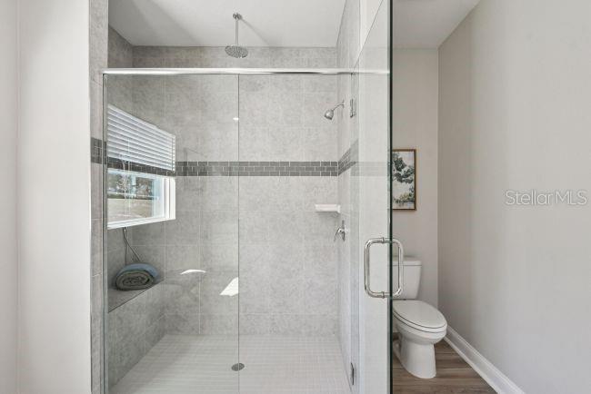 Image 10 of 23 For 608 Broadoak Drive