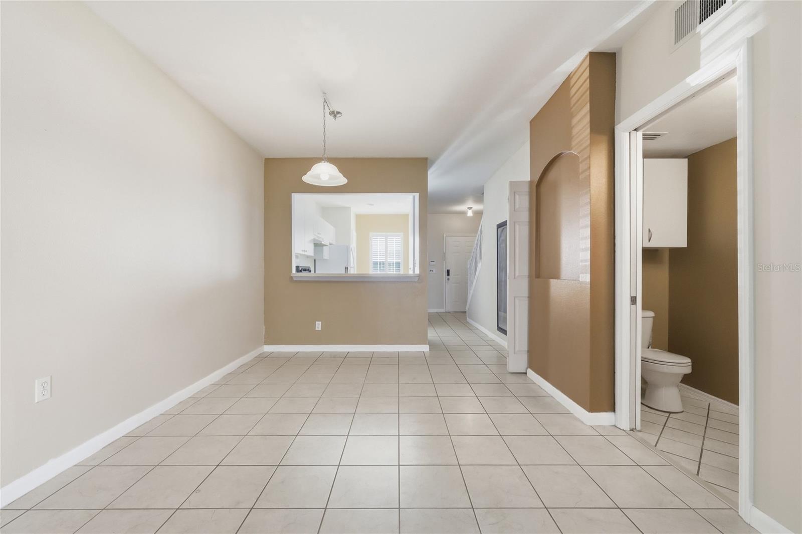 Image 12 of 29 For 6998 Woodlake Drive