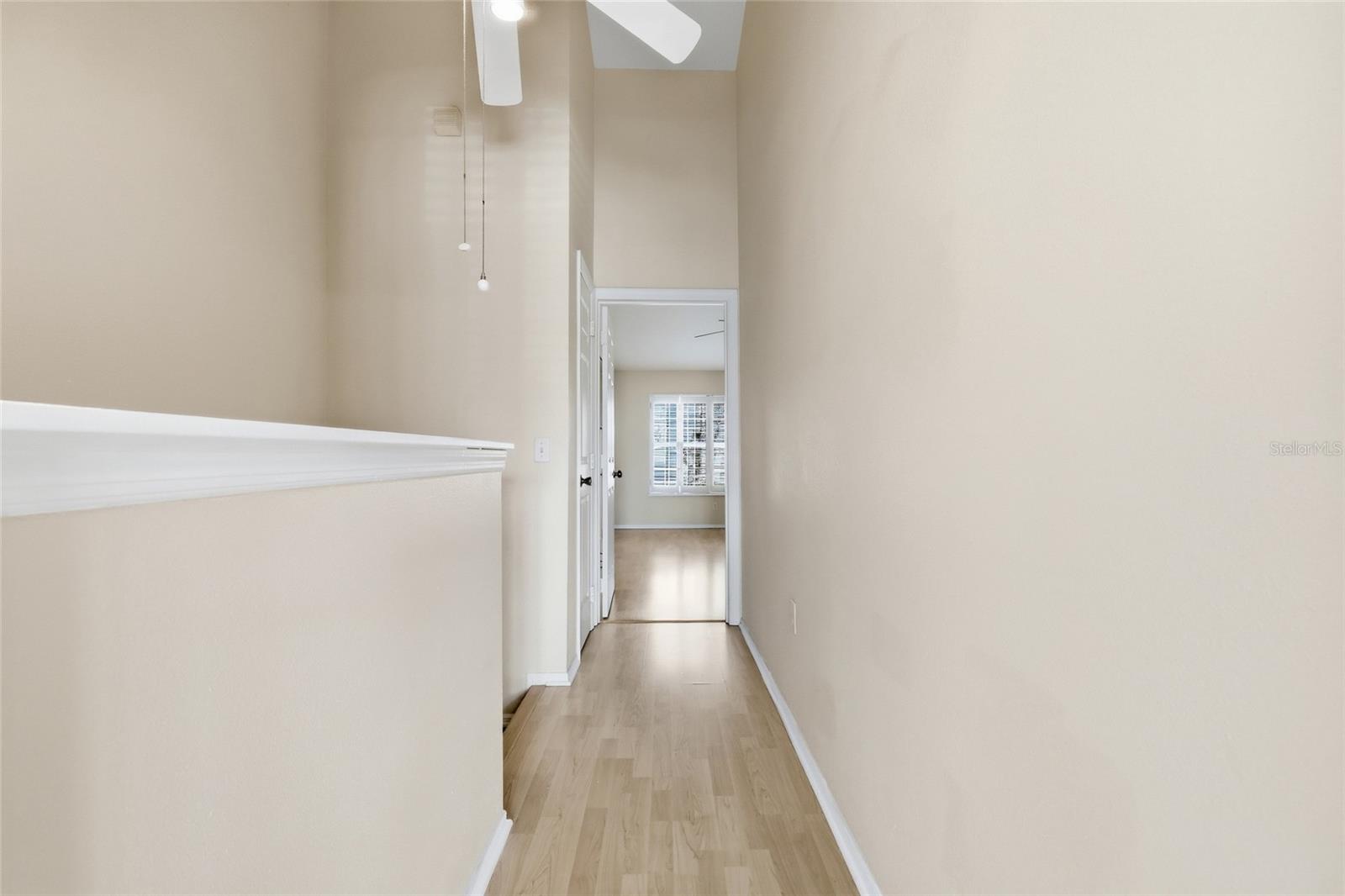 Image 21 of 29 For 6998 Woodlake Drive