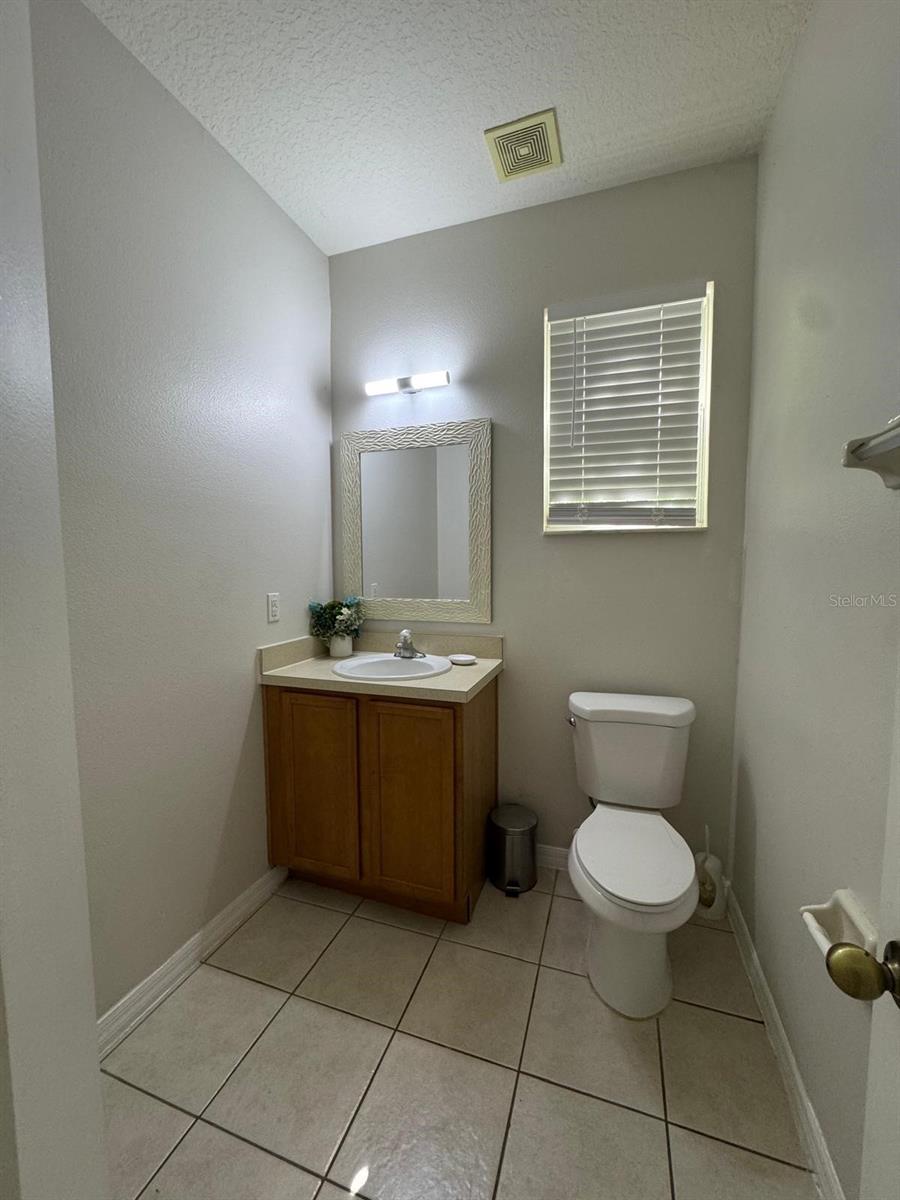 Image 15 of 23 For 4300 Paradise Cove Court 4300