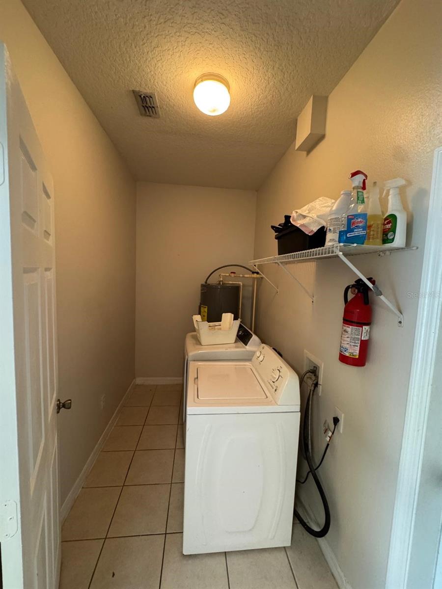 Image 16 of 23 For 4300 Paradise Cove Court 4300