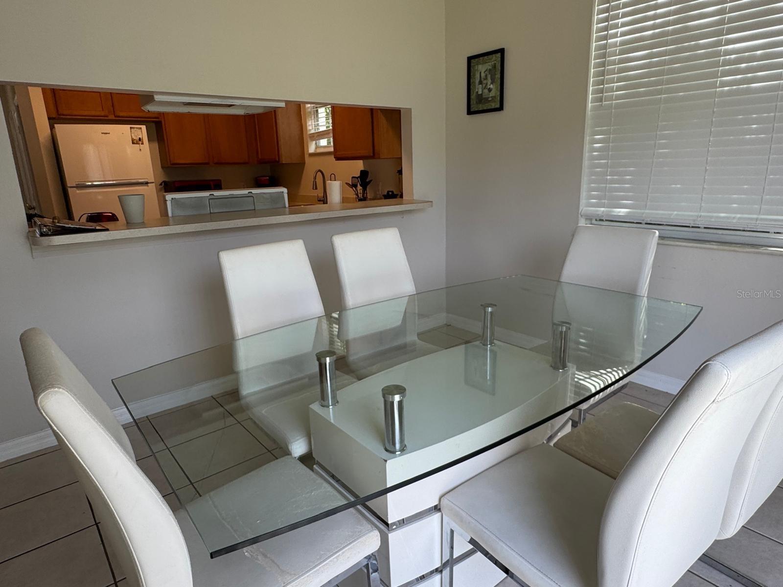 Image 5 of 23 For 4300 Paradise Cove Court 4300