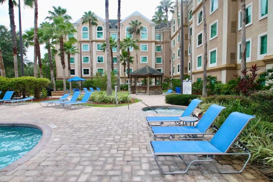 Image 25 of 47 For 8303 Palm Parkway 208