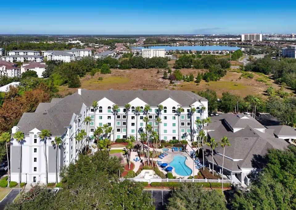 Image 41 of 47 For 8303 Palm Parkway 208