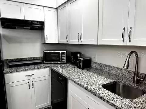 Image 8 of 47 For 8303 Palm Parkway 208
