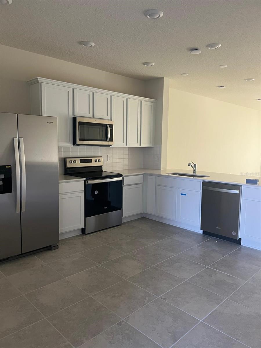 Image 4 of 16 For 2558 Winsome Way