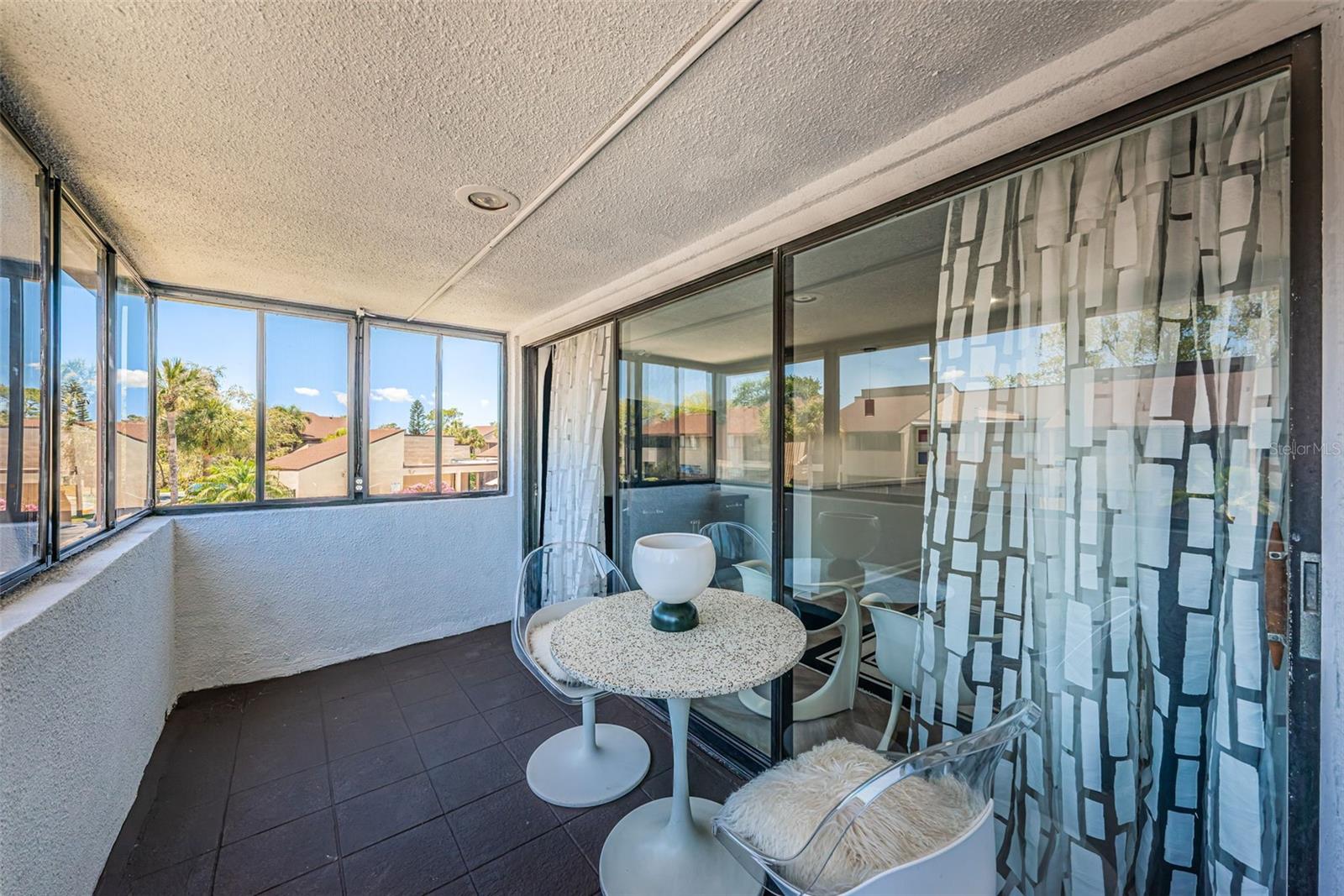 Image 33 of 63 For 781 Village Lake Terrace N 101a