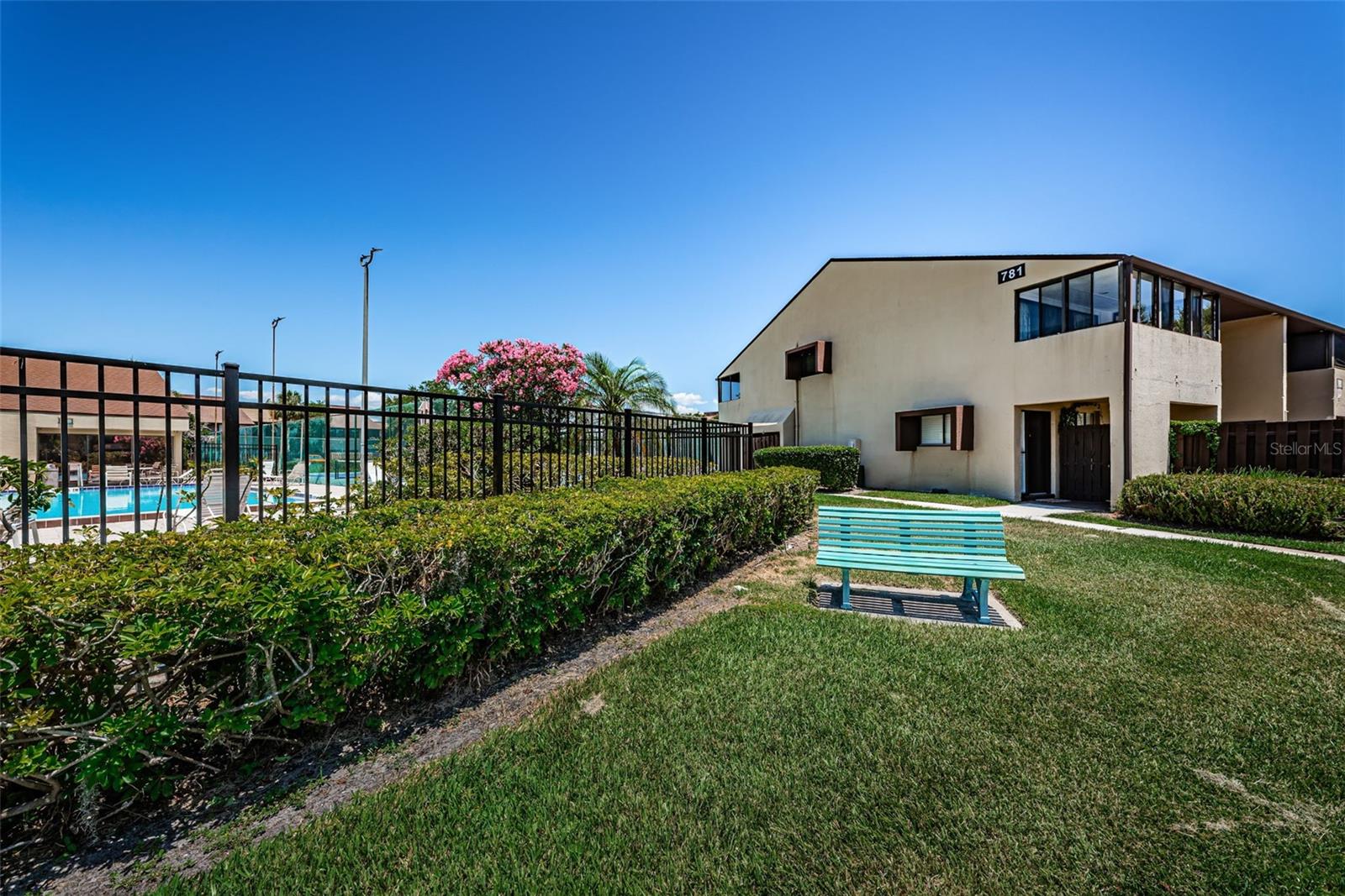 Image 4 of 63 For 781 Village Lake Terrace N 101a