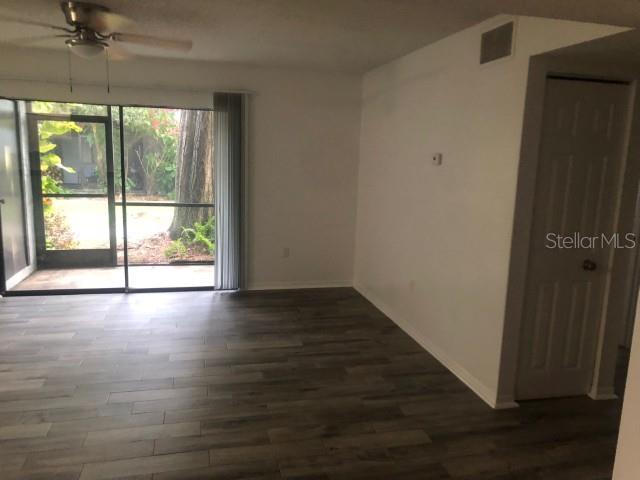 Image 11 of 23 For 196 Riverbend Drive 102