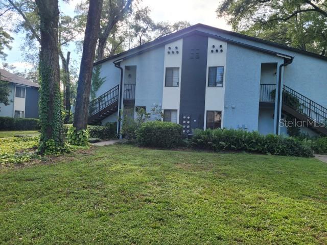 Image 2 of 23 For 196 Riverbend Drive 102