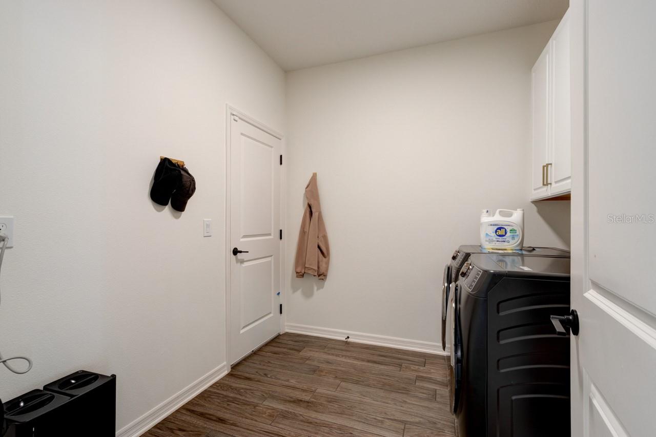 Image 16 of 43 For 5675 Green Arrow Place
