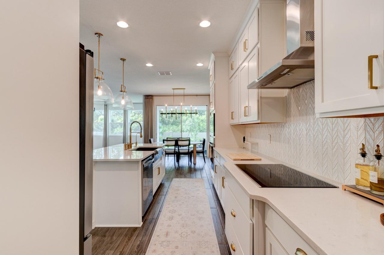 Image 5 of 43 For 5675 Green Arrow Place