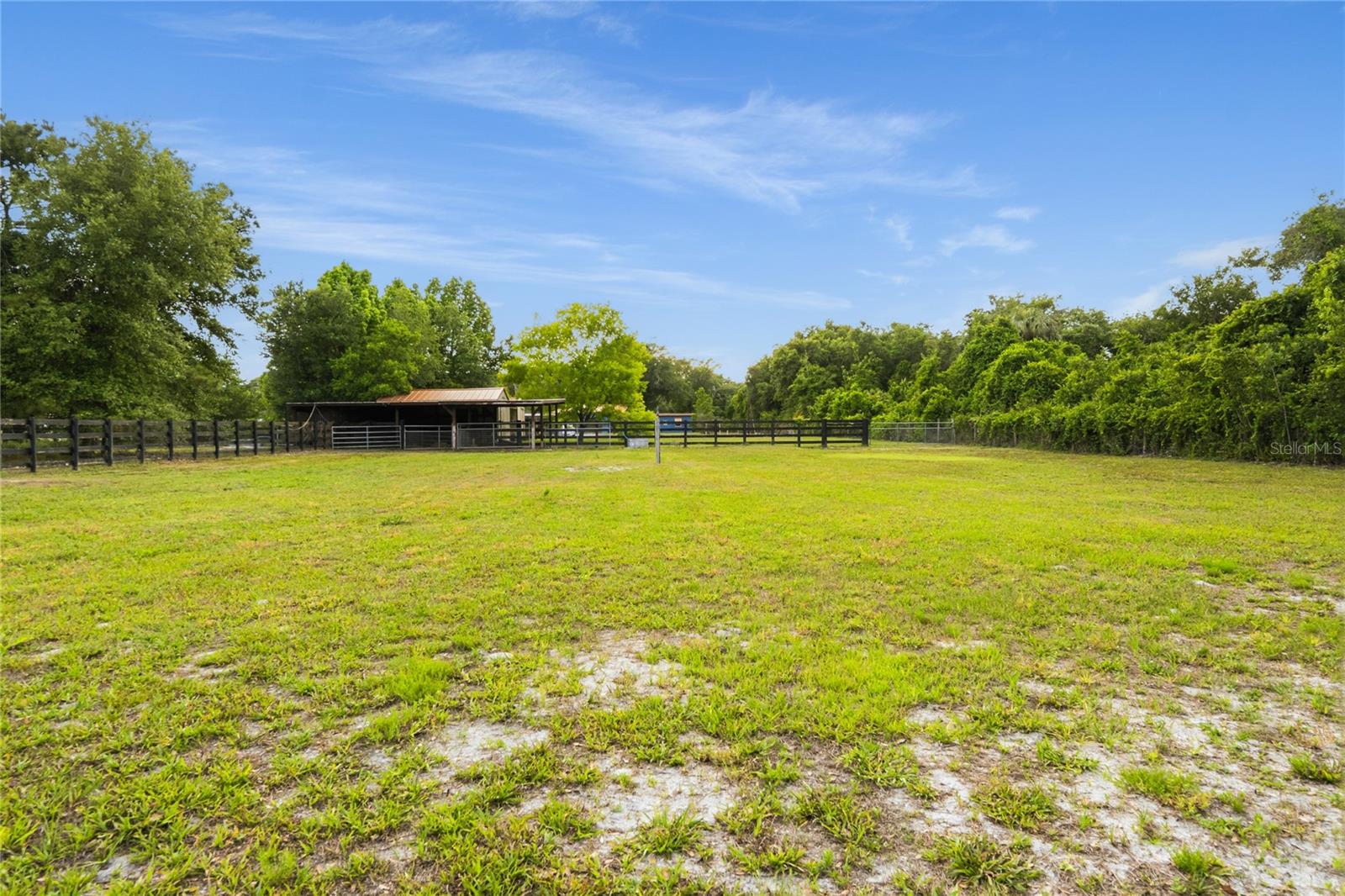 Image 3 of 54 For 3901 Apopka Vineland Road
