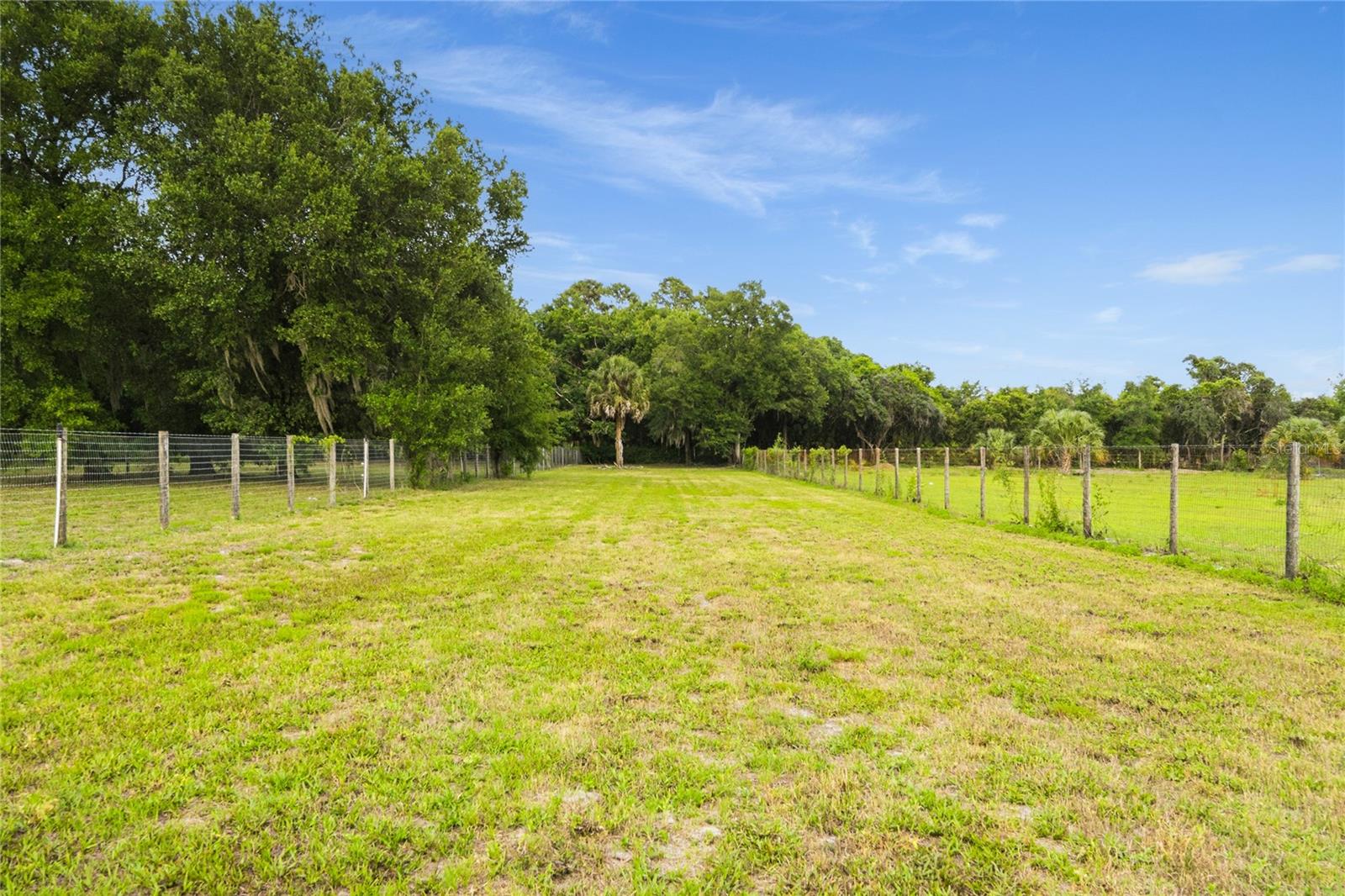 Image 52 of 54 For 3901 Apopka Vineland Road