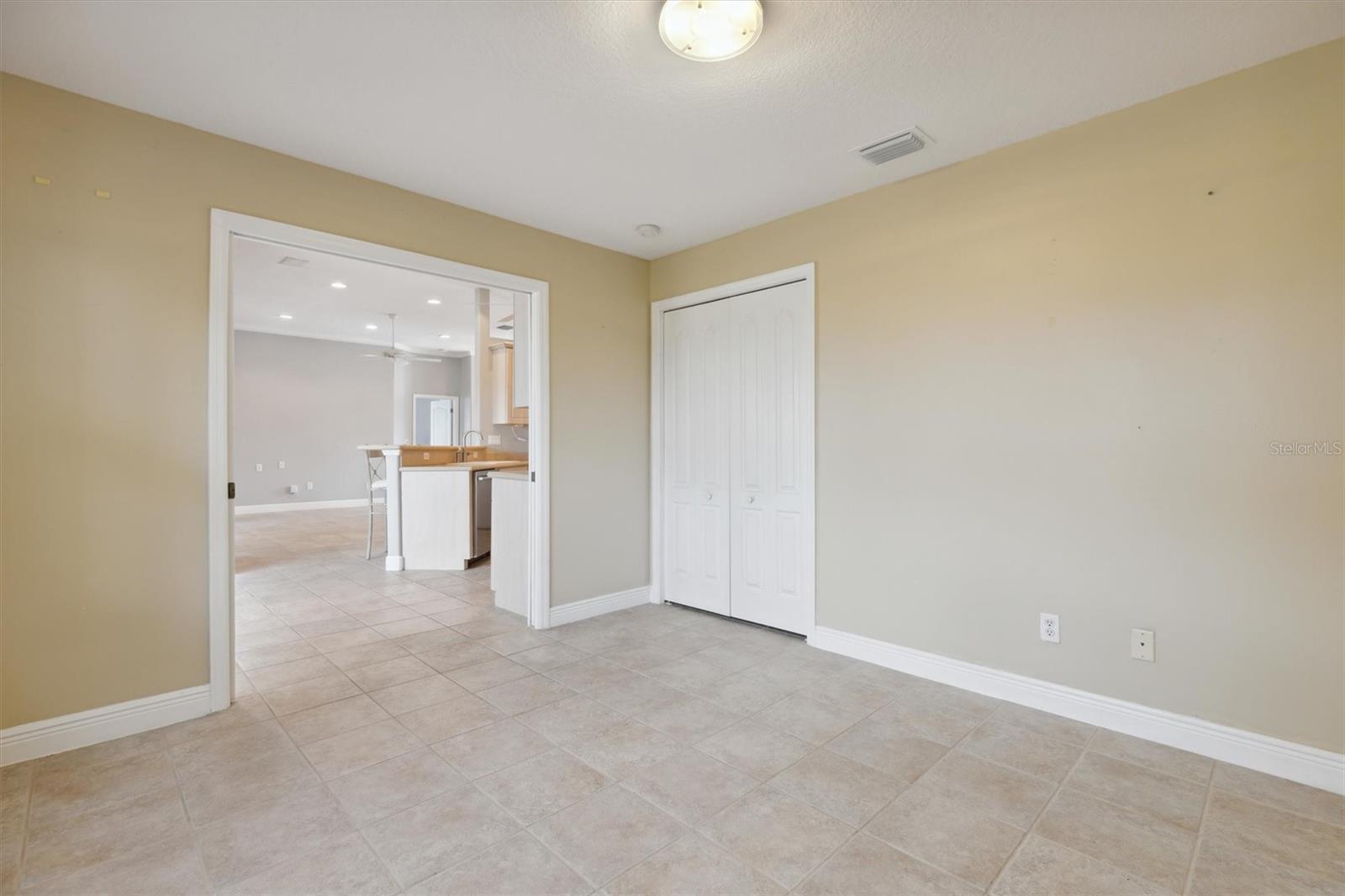 Image 18 of 43 For 2270 Brightwood Circle