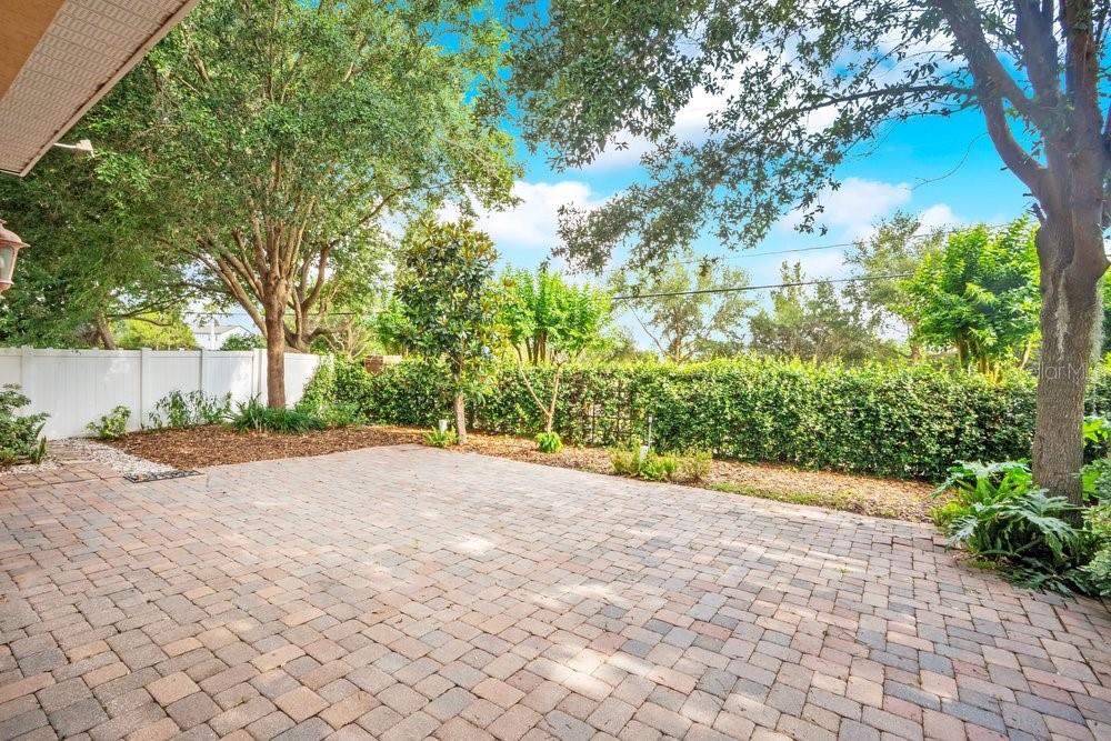 Image 34 of 38 For 6615 Helmsley Circle