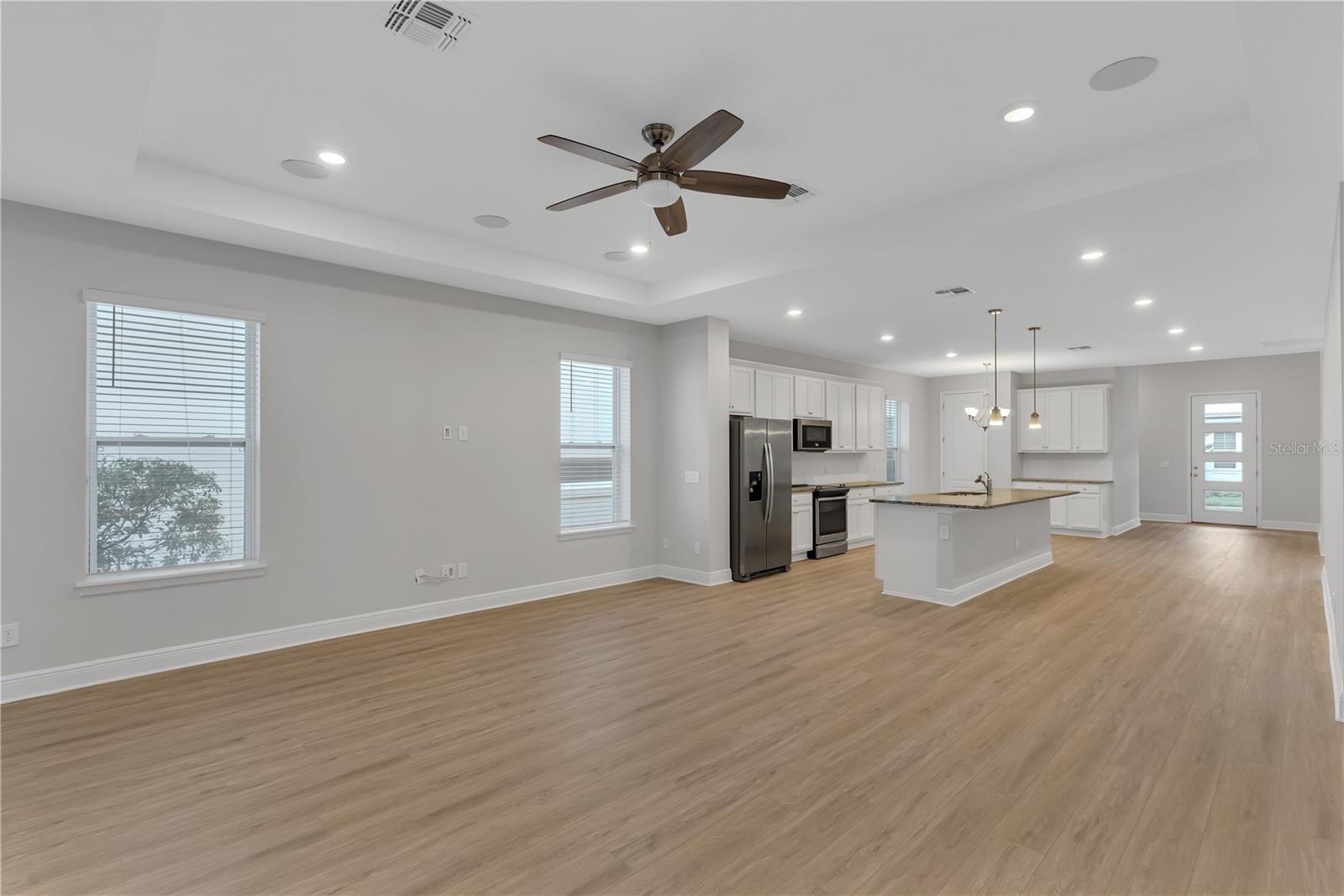 Image 15 of 43 For 13766 Rosbash Aly