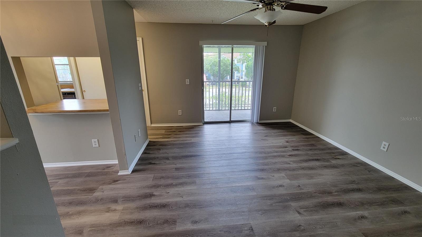 Image 13 of 50 For 4338 Pershing Pointe Place 3